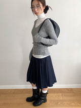 Rage V-neck Sweater Knit T-shirt
