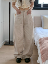 エニーピンタックパンツ