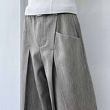 グレー ストラクチャード プリーツ ショーツ
