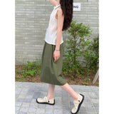 burring sleeveless blouse