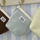 classic pouch_corduroy mint