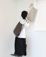 ウッドステッチストリングバックパック　ブラウン