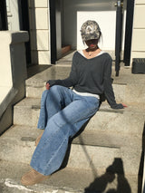 Deep V-neck see-through knit (6c)