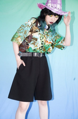  High-waisted loose wide-leg shorts that flatter the figure and make you look slimmer.