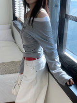 Milky Unbalance Off-Shoulder Boatneck Shirring Long Sleeve T 