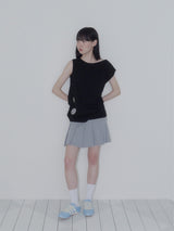 EYELET LOOSE SLEEVELESS (BLACK)