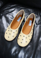STUD BALL FLAT SHOES