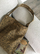 ヒョウ柄ショルダーバッグ