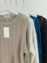 SLIT KNIT