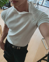 スロウリーボタンマッスルフィットリブドショートスリーブTシャツ
