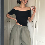 [MADE] ミューズスリムフィットオフショルダーショートスリーブTシャツ