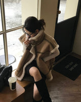 [BELLIDE MADE] Rowin, High-Neck Mouton Vest