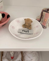 ribbon nut mini plate : white