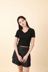 Lace V-neck Crop T-shirt Black