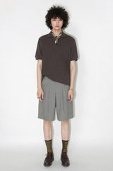 Wool blend short pants with pleated and segmented flat pocket design