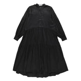 Volume tiered one piece