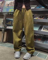 Dello バックライン カーブカット トレーニングパンツ