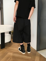 Leir Pintuck Bermuda Shorts 2C