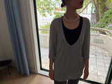 シアー Vネックトップ