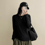 ロインラウンドベーシックロングスリーブTシャツ