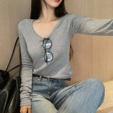 [BELLIDE MADE] Brin, slim U-neck long-sleeved T-shirt