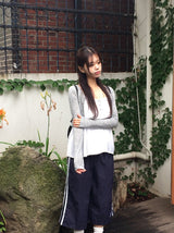 Kwi Shirring Button Flare Sleeveless Crop Cardigan