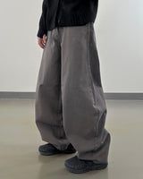 ネヴィスコットンワイドカーブドパンツ
