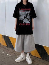 ロンドン レッド グラフィック Tシャツ