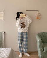 Sweatshirt & Pants Pajama Set