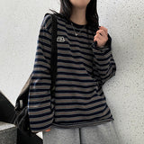 オカレタリングパッチユニットプライスロングスリーブTシャツ
