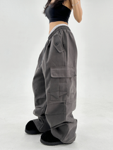 ビッグワイドツープリーツカーゴパンツ (BODY-SHAPING GUARANTEED♥/PEACH FLEECE🍑) - 3カラー