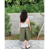 burring sleeveless blouse