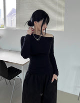 ビチョビワンショルダー起毛Tシャツ