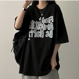 ラスボクシーフィット半袖 T シャツ
