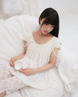 LACE STRAP FLARE TOP / CREAM