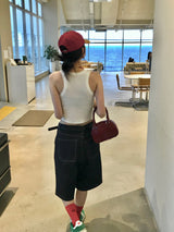 Anais cap