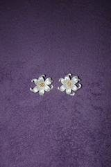 FLOWER EARRING