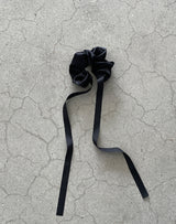 サテンストラップシュシュ (BLACK)