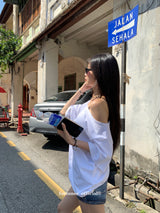 Barcode unbuttoned shoulder loose fit tee