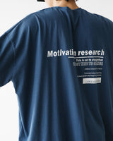 NCBリサーチルーズフィットロングスリーブTシャツ