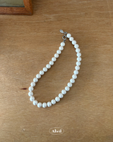 Cream Pearl Necklace