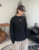 レークフィンガーホールヘンリーネックロングスリーブTシャツ