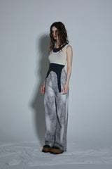 WASHING GREY PANTS