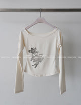 Purfum Flower Off-Shoulder T-Shirt