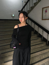 レウアボタンオフショルダー長袖Tシャツ (6c)