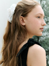 SQUARE LACE SCRUNCHIE WHITE