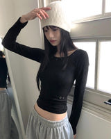 レウハスタッドラウンドネックスリムTシャツ