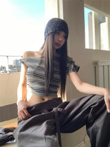 アンバルムドオフショルダーストライプクロップTシャツ