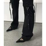 ストラクチャードバックルストラップローカーゴパンツ