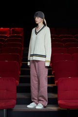 CABLE V NECK CRICKET KNIT / IVORY